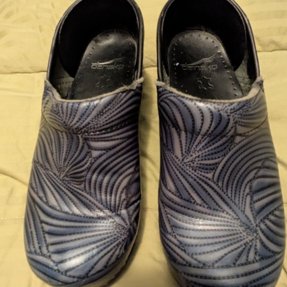 Dansko professional clogs